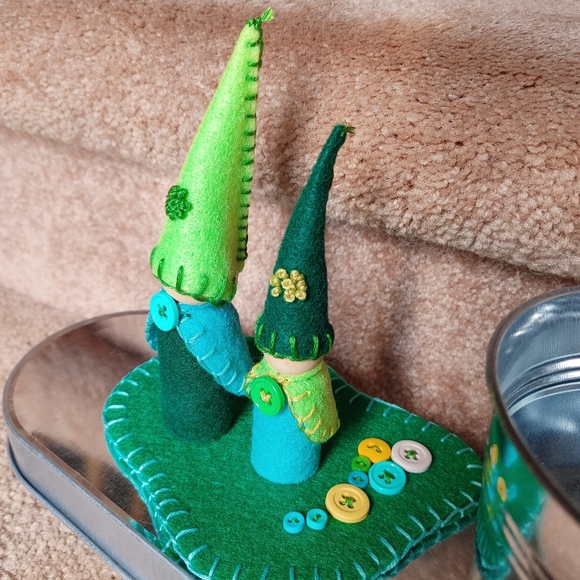 Gnome Set - Picture 2 of 9